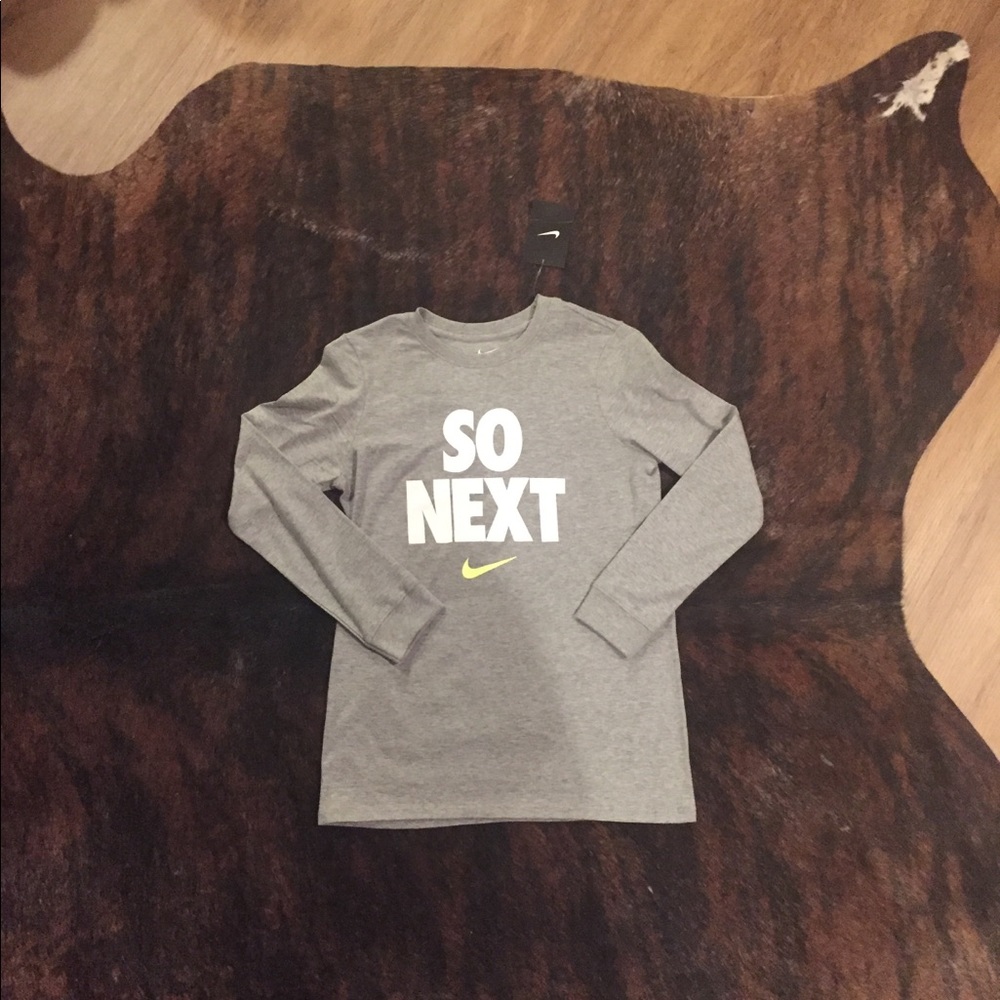 Long sleeve shirt